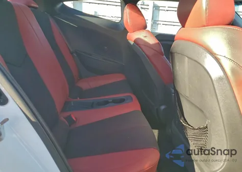 2012 Hyundai Veloster z USA, uszkodzony, nr VIN KMHTC6AD2CU075168